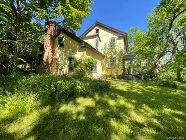 2228 State Route 203 Chatham, NY 12037