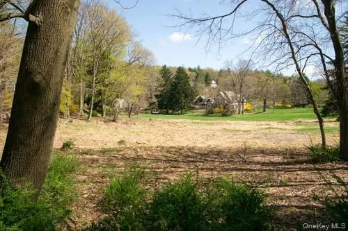 182 Tuxedo Road Tuxedo Park, NY 10987