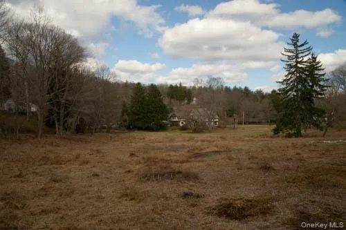 182 Tuxedo Road Tuxedo Park, NY 10987