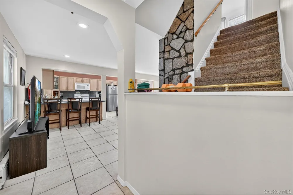 3384 Country Club Road Bronx, NY 10465
