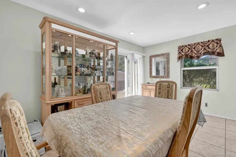 3384 Country Club Road Bronx, NY 10465