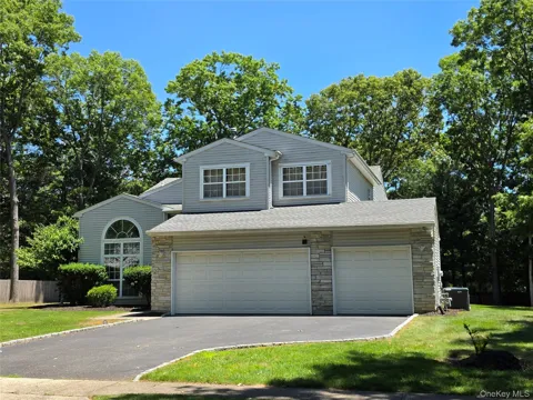 3 Arbor Field Way