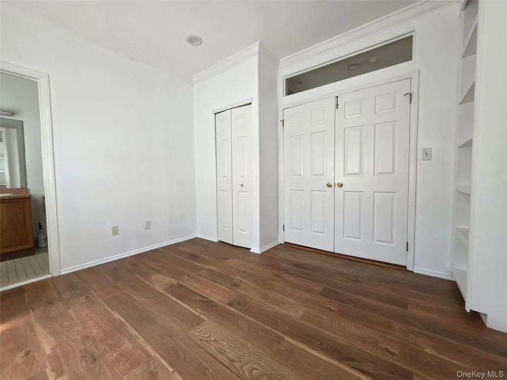3 Arbor Field Way Lake Grove, NY 11755