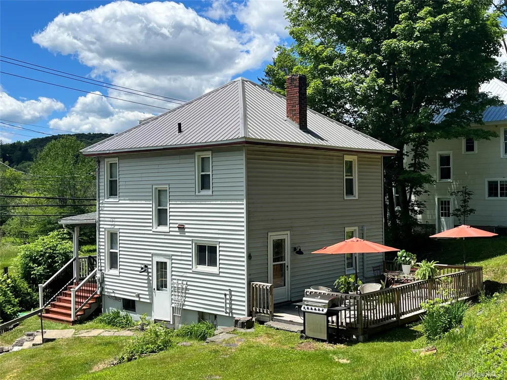 532 Old Route 17 Livingston Manor, NY 12758