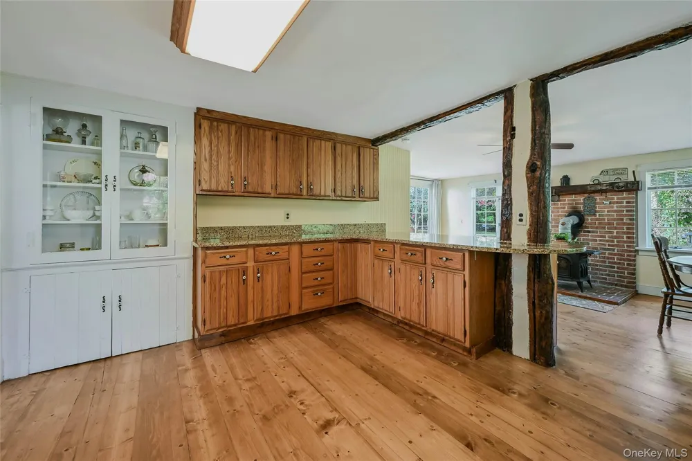 147 Country Road Mount Sinai, NY 11766