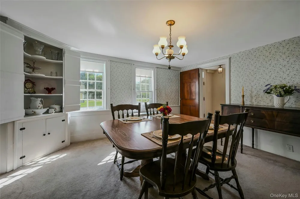 147 Country Road Mount Sinai, NY 11766