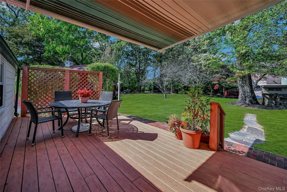 147 Country Road Mount Sinai, NY 11766