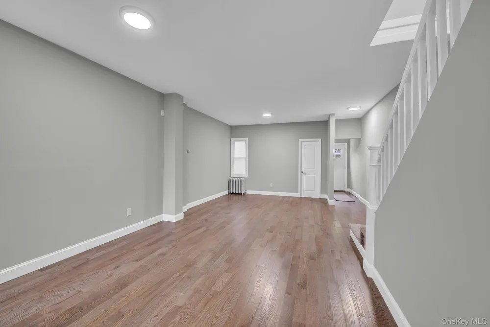 30-36 91st Street East Elmhurst, NY 11369