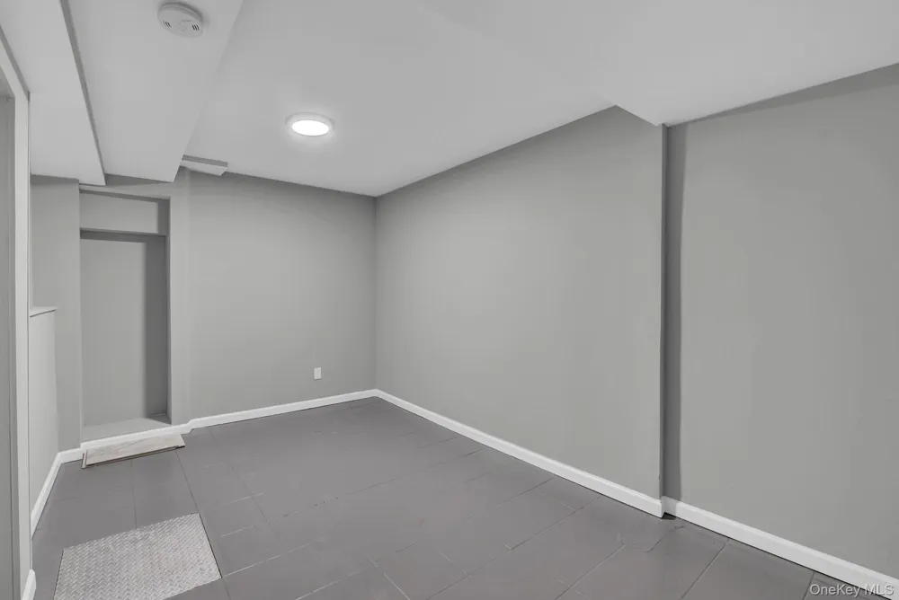 30-36 91st Street East Elmhurst, NY 11369