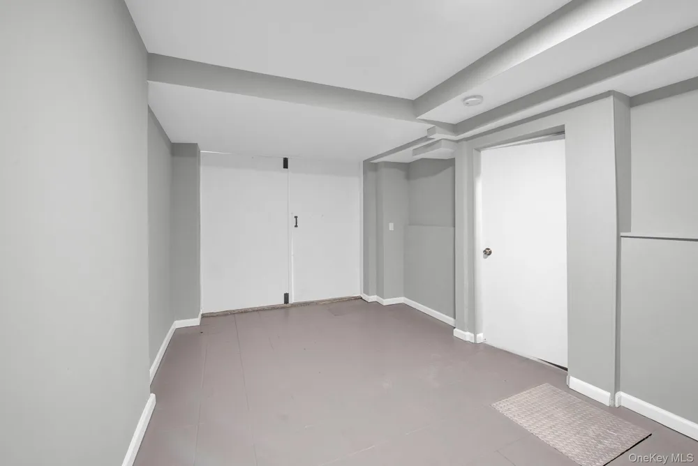30-36 91st Street East Elmhurst, NY 11369