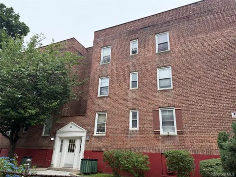 41 Point Street #3B
