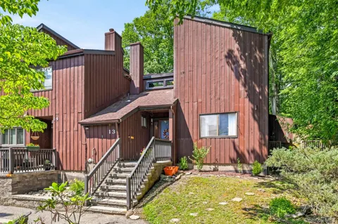 13 Redwood Drive