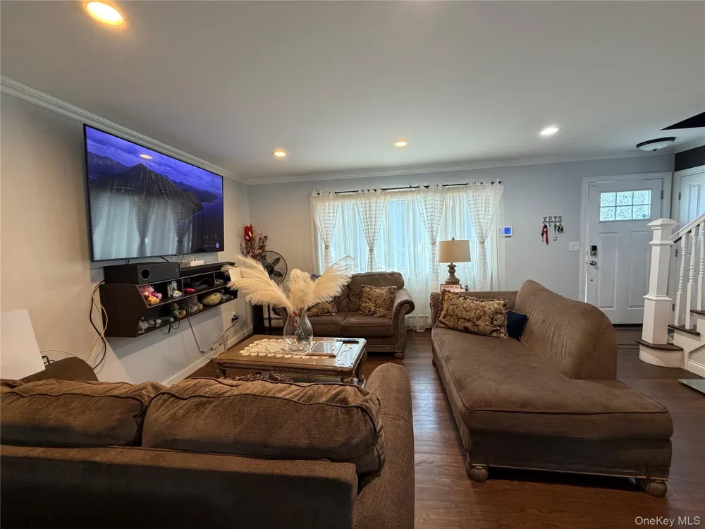 101 Sagamore Street Freeport, NY 11520