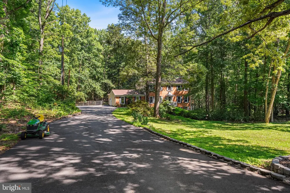 13015 CATON PLACE Manassas, VA 20112
