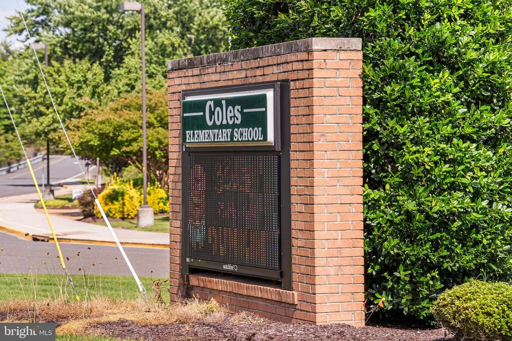 13015 CATON PLACE Manassas, VA 20112