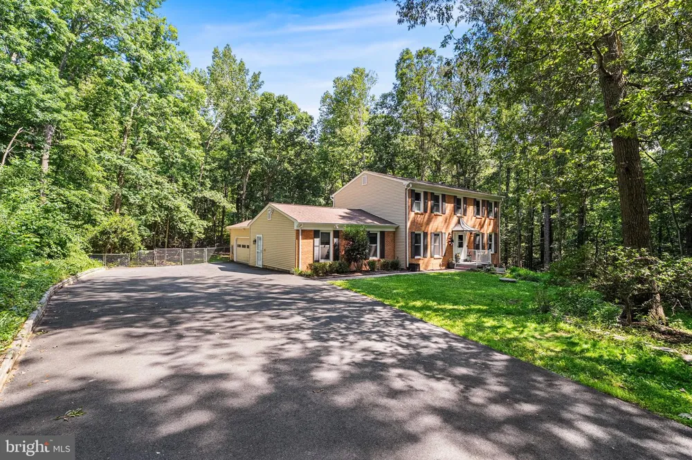 13015 CATON PLACE Manassas, VA 20112