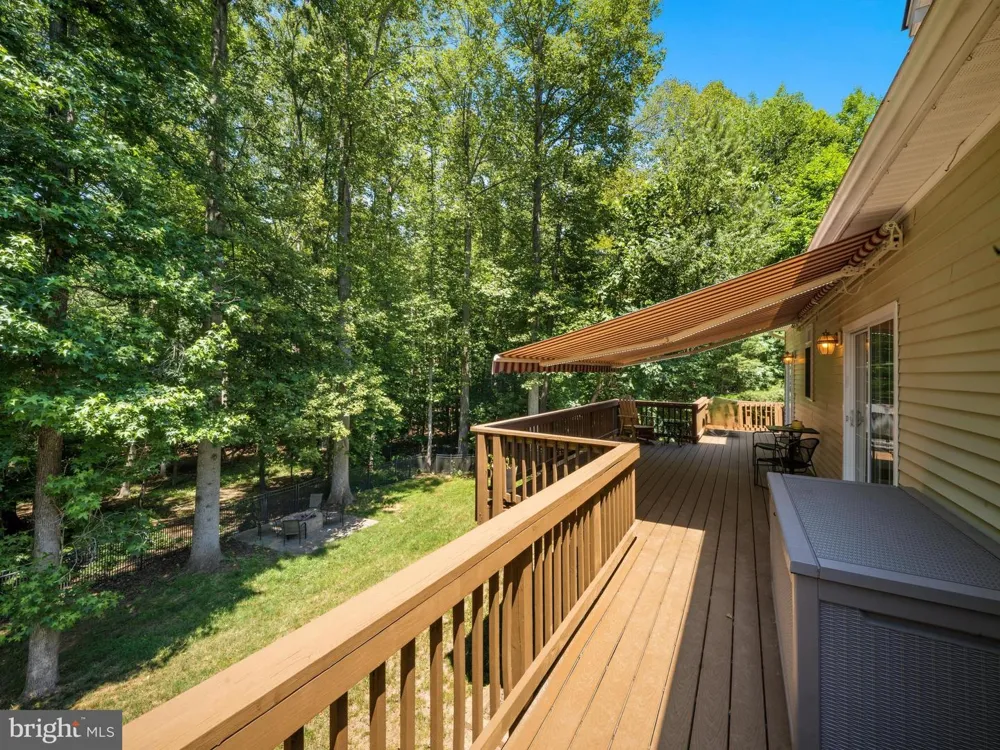 38 JERDONE ISLAND Bumpass, VA 23024