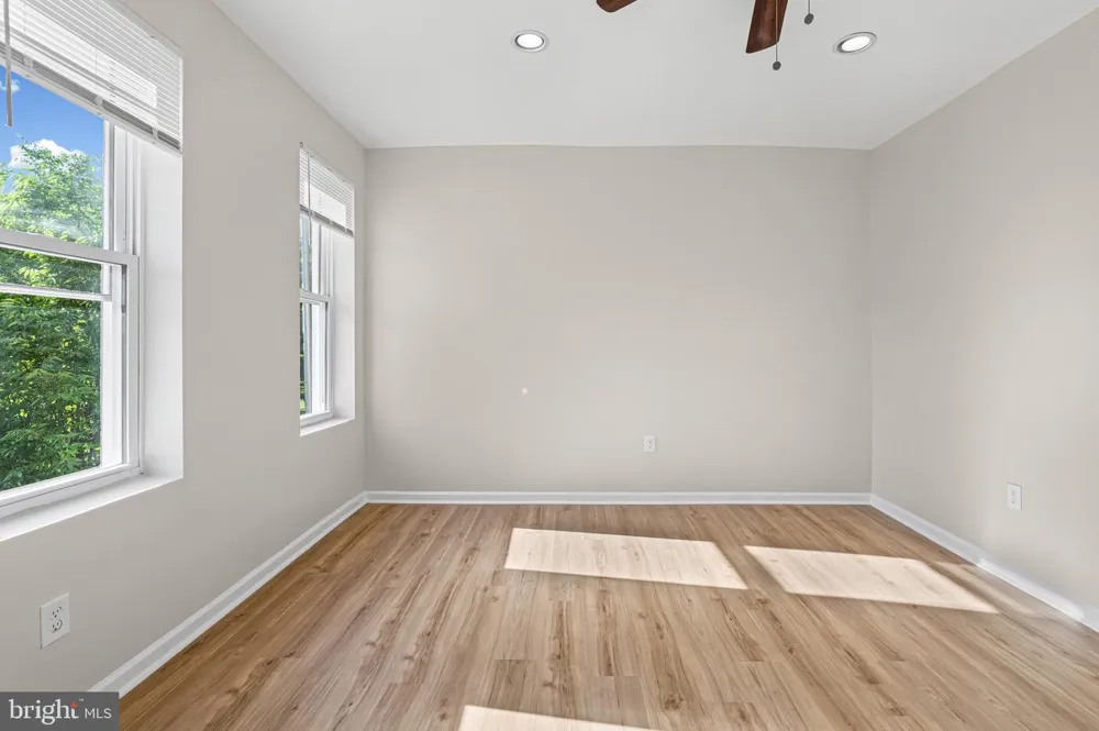 1027 BROADWAY Baltimore, MD 21205