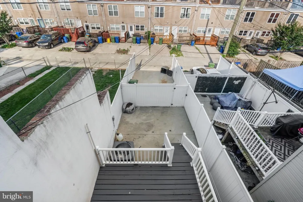 1027 BROADWAY Baltimore, MD 21205