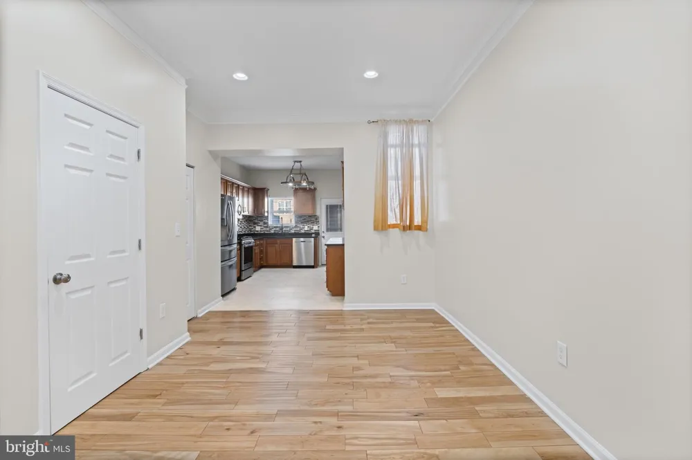1027 BROADWAY Baltimore, MD 21205