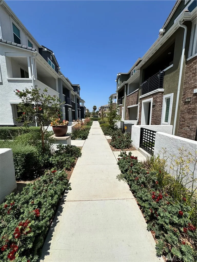 240 Lockhart West Covina, CA 91790