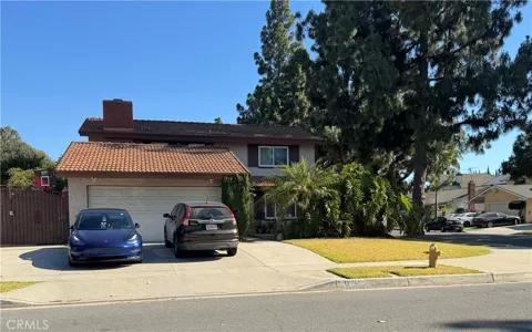 12714 Edgefield