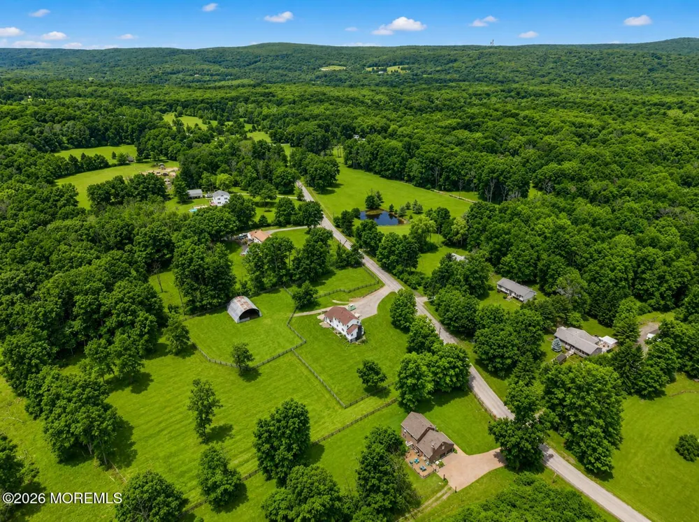 166 Mudtown Road Wantage, NJ 07461