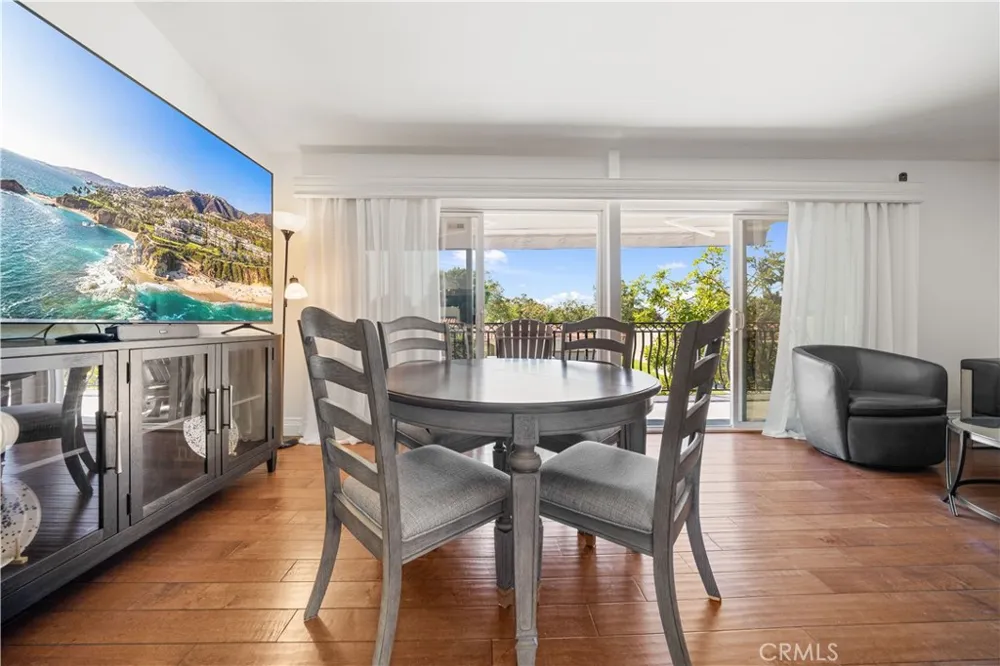 2326 Vista Hogar Newport Beach, CA 92660