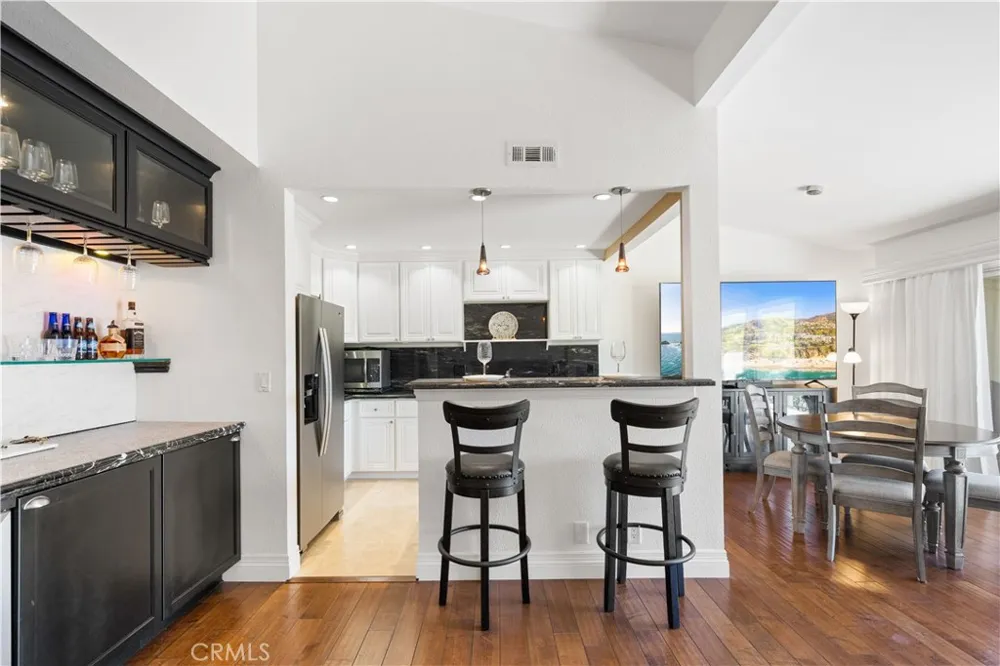 2326 Vista Hogar Newport Beach, CA 92660