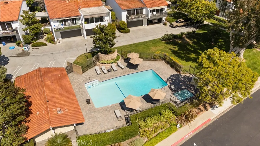 2326 Vista Hogar Newport Beach, CA 92660