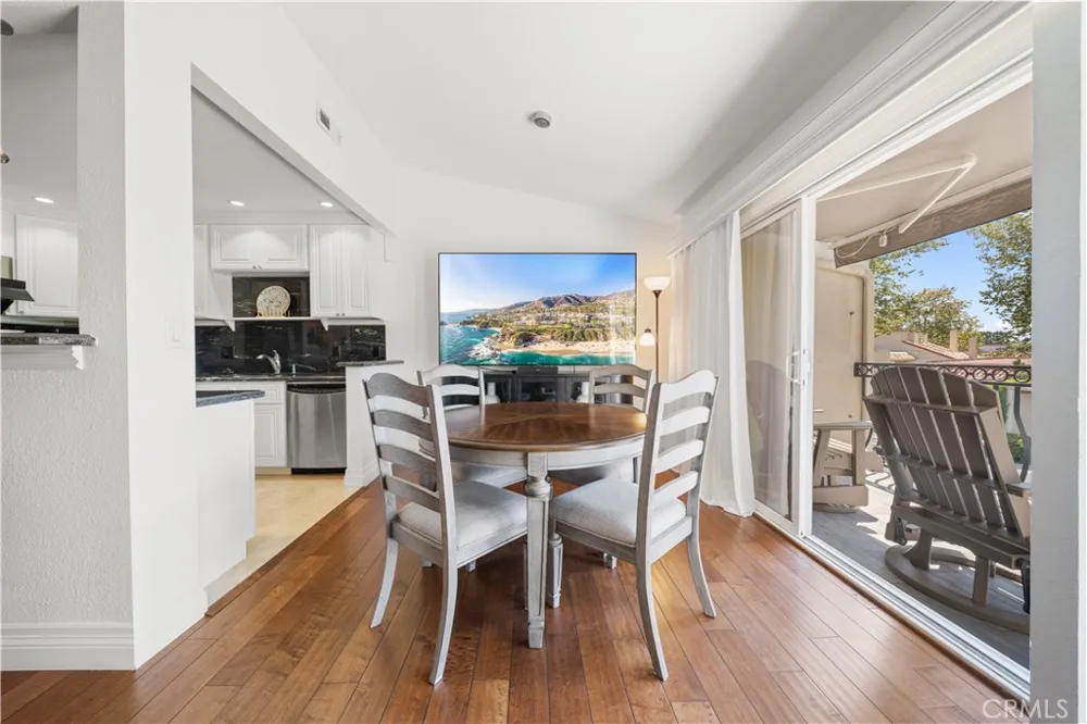 2326 Vista Hogar Newport Beach, CA 92660