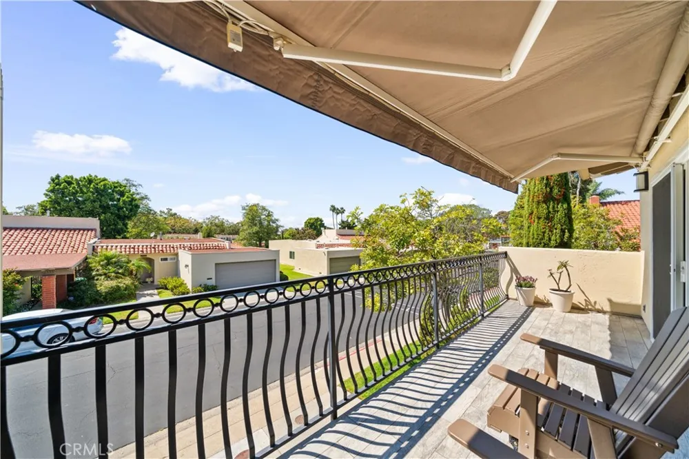 2326 Vista Hogar Newport Beach, CA 92660
