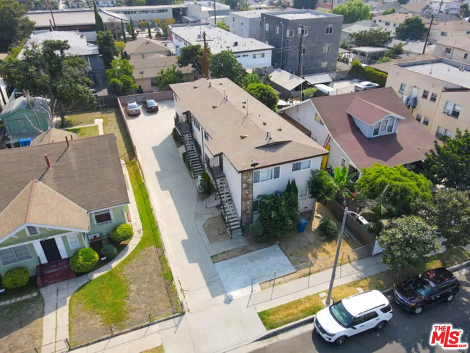 1324 W 36th Street #3 Los Angeles, CA 90007