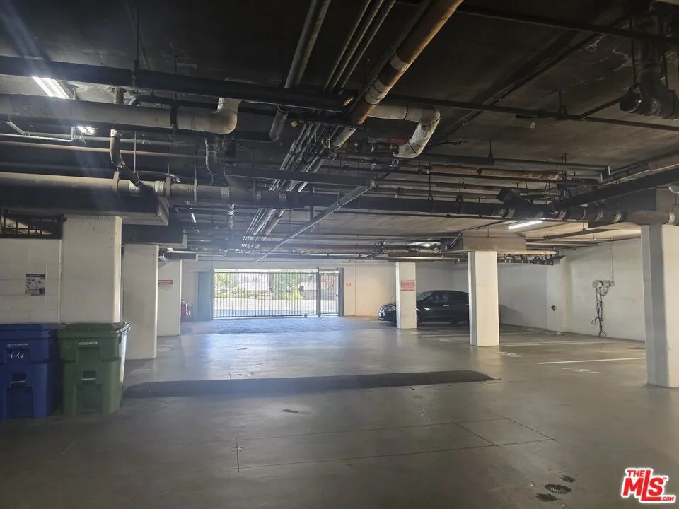 421 S La Fayette Park Place #712 Los Angeles, CA 90057