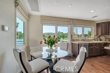 4645 Park Mirasol Calabasas, CA 91302