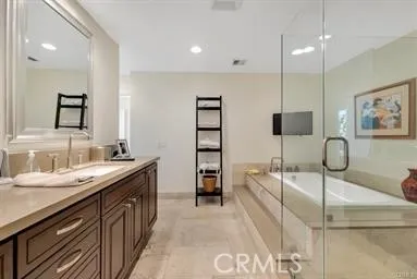 4645 Park Mirasol Calabasas, CA 91302