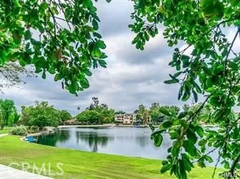 4645 Park Mirasol Calabasas, CA 91302