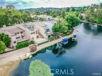 4645 Park Mirasol Calabasas, CA 91302