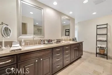 4645 Park Mirasol Calabasas, CA 91302