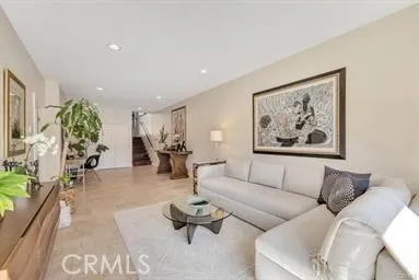 4645 Park Mirasol Calabasas, CA 91302