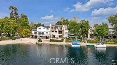 4645 Park Mirasol Calabasas, CA 91302