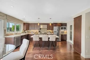 4645 Park Mirasol Calabasas, CA 91302