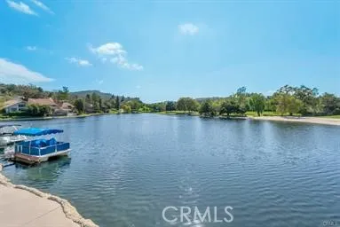 4645 Park Mirasol Calabasas, CA 91302