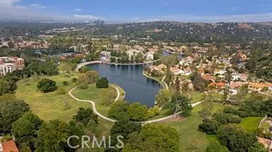 4645 Park Mirasol Calabasas, CA 91302