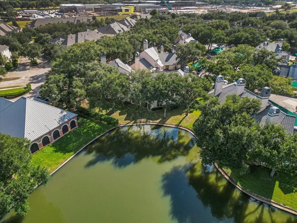 4144 Greystone Way #101 Sugar Land, TX 77479