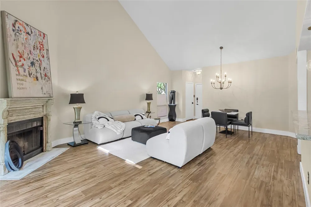 4144 Greystone Way #101 Sugar Land, TX 77479