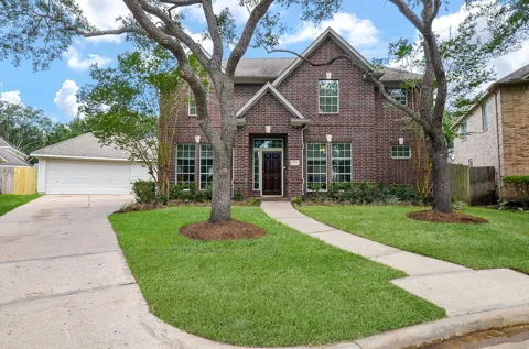 206 Wild Oak Run