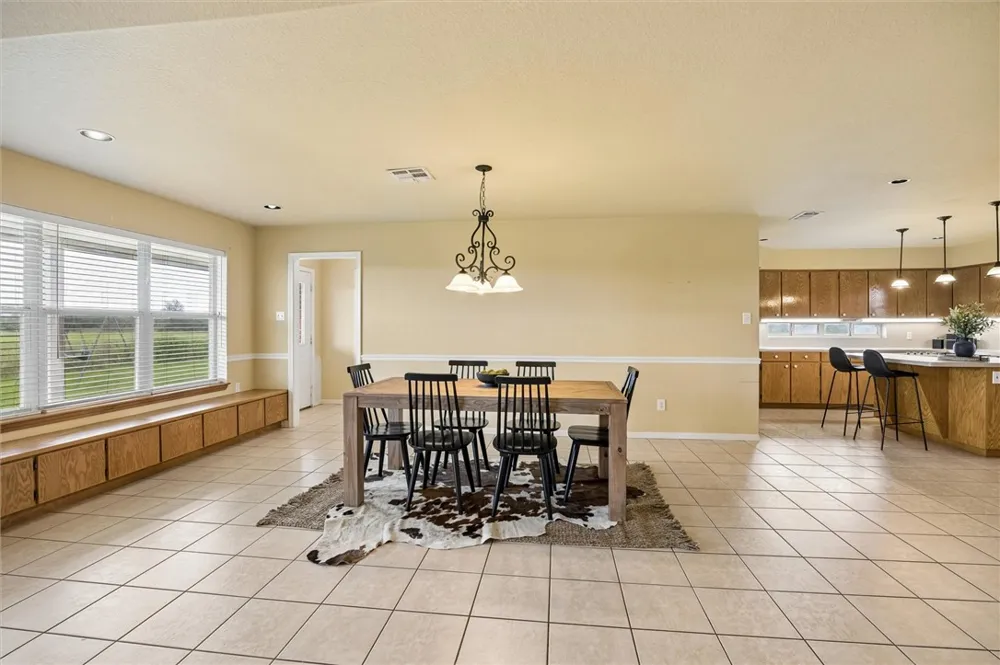1240 Schumann Road Bellville, TX 77418