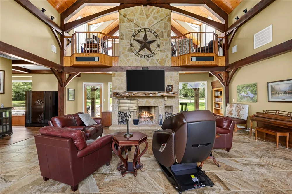 14741 County Road 446 Navasota, TX 77868