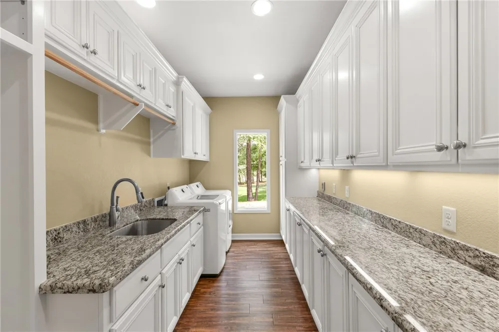 14741 County Road 446 Navasota, TX 77868
